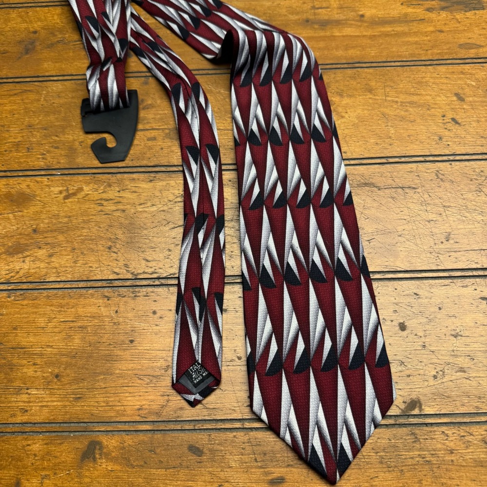 Giorgio Moreschi Mens Silk Tie Burgundy Geometric Pattern Hand‎ Made Italy